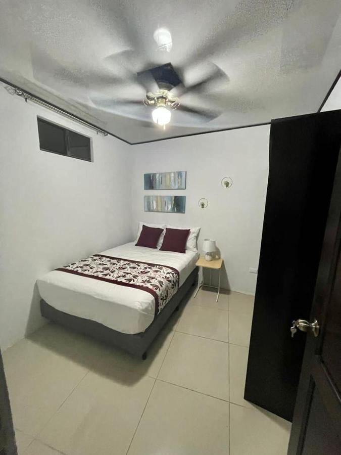 Apartamentos Cielo #1, Airport Juan Santamaria Alajuela Luaran gambar